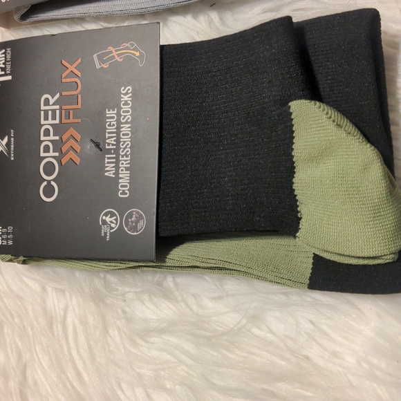 1 pair Copper flux anti fatigue compression socks  men 6-9 women's 5-10 s/m - Picture 2 of 6